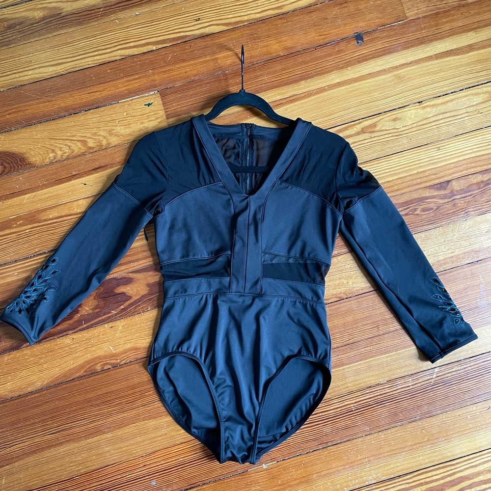 Detailed Black leotard